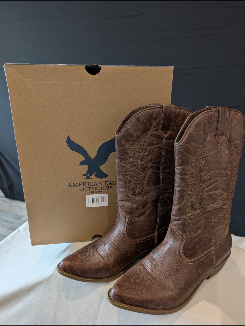 American Eagle Outfitters Distressed Brown Western Cowboy Boots